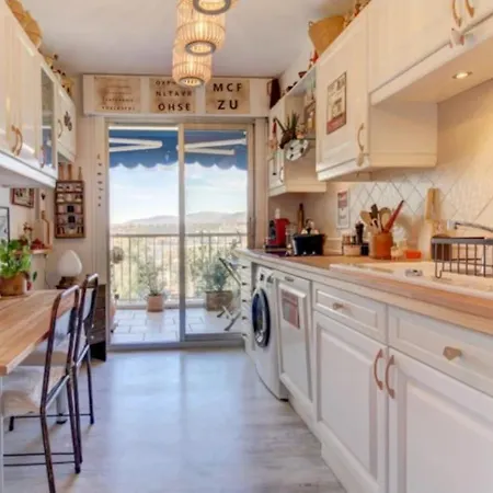 Terrasses De La Corniche, 2p 65m2 Spacieux, Terrasses Mer&montagne, Piscine Et Parking Privé Apartamento